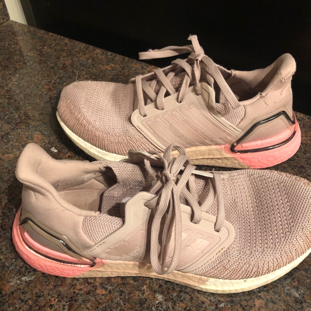 Almost new Ultraboosts